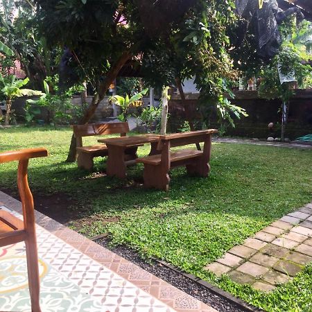 Raditya Homestay Mambal Экстерьер фото