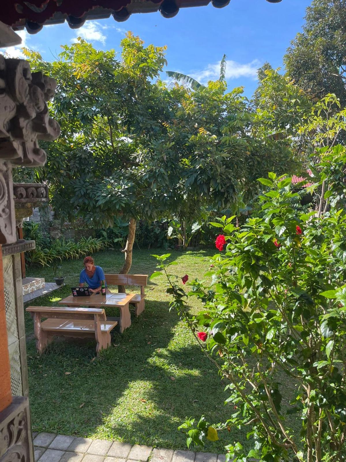 Raditya Homestay Mambal Экстерьер фото